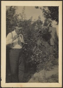 [Fleckenstein Eating in a Garden]