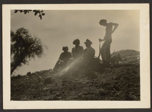 [Groupe sur la colline] - Louis Fleckenstein