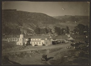 [Paysage avec bâtiments]