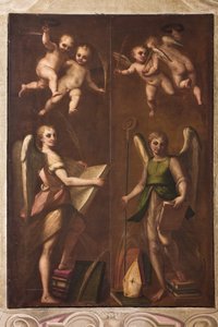 Gênes, Duomo (cathédrale Saint-Laurent), sacristie, chapelle : "Anges avec insignes épiscopaux, livres et branches de palmier", par Luca Cambiaso, vers 1580