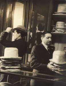 Magasin de chapeaux à Florence - Luigi Leoni