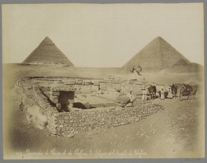 Pyramides de Khéops et de Khéphren, le Sphinx et le temple de Khéphren - Maison Bonfils