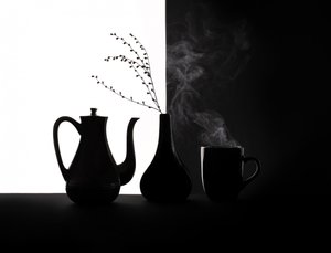 Nature morte au café noir et blanc