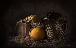 Nature morte tropicale sombre - Margareth Perfoncio