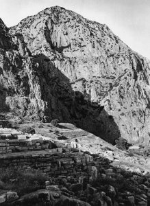 Delphes et les Phaedriades sur le mont Parnasse, Grèce, 1937