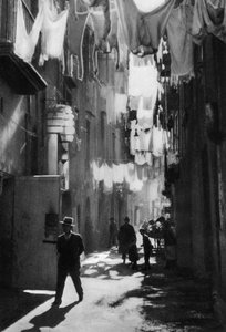 Rue étroite à Naples, Italie, 1937