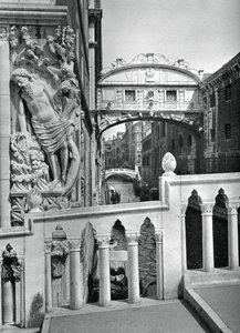 Le Pont des Soupirs et le Palais des Doges, Venise, 1937