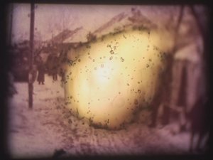 Barbarossa, 2002 (vidéoprojecteur et projecteur de diapositives simulées) - Mat Collishaw