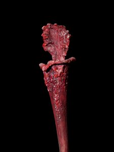 The Venal Muse, Fenside, 2012 (résine, peinture émaillée, bois, verre, acier) - Mat Collishaw