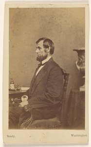 [Abraham Lincoln assis, de profil] - Mathew B. Brady