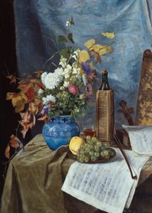 Arrangement avec bouteille de vin, fleurs et fruits - Mathilde Dietrichson