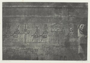 Grand Temple de Dendérah (Teutyres), Sculptures de la Façade Postérieure; Haute-Egypte, plate 20 from the album "Egypte, Nubie, Palestine et Syrie" (1852) - Maxime Du Camp