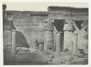 Médinet-Habou, Péristyle du Palais de Ramsès-Méiamoun, Thèbes, 1849-51, imprimé 1852