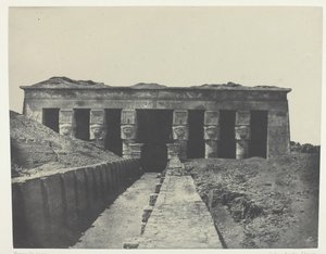 Vue générale, Grand Temple de Dendérah Teutyres, Haute-Égypte, 184951, imprimé en 1852 - Maxime Du Camp