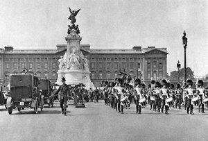 Relève de la garde, Buckingham Palace, Londres, 1926-1927