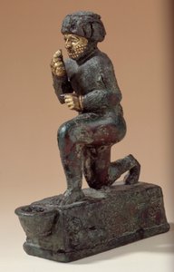 Mésopotamie : Statuette en argent, bronze et or d