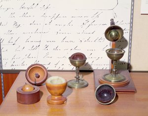 Condensateur sphérique de Faraday, vers 1837 (techniques mixtes) - Michael Faraday