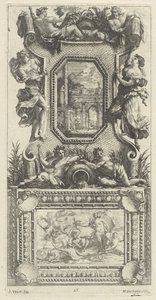 Panneau ornemental surmonté d