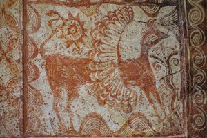 Coffre larnax avec couvercle à pignon