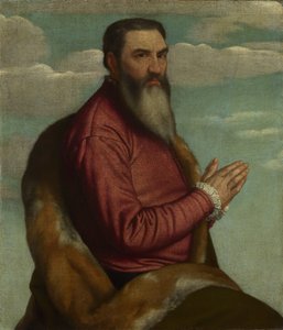 Homme priant avec une longue barbe
