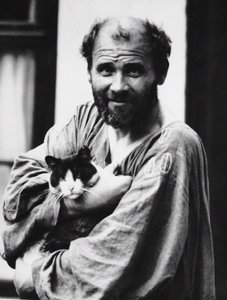 Gustav Klimt avec un chat, 1911