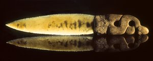 Couteau en pierre taillée et sculptée néolithique excavé à Çatal Höyük en Anatolie centrale - Nathan Benn