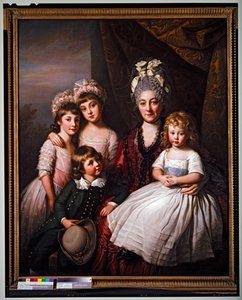 Lady Cooper entourée de ses enfants