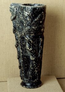 Civilisation sumérienne : vase à libation en stéatite du prince Gudea (2141-2122 av. J.-C.). Il est décoré de dragons et de serpents. Dim. 23 cm Paris, Musée du Louvre - Neo Sumerian Neo Sumerian