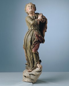 Enfant adorant, flottant sur des nuages