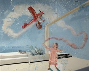 Fille fumante avion