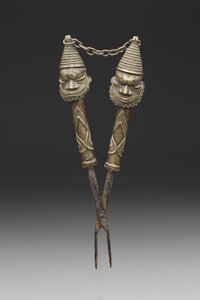 Pinces figuratives pour les rituels de la société Oshugbo - Nigerian Nigerian