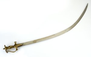 Sabre Talwar avec poignée indo-musulmane de type Panjabi, lame possiblement du XVIIIe siècle, poignée du XIXe siècle