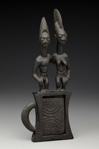 Boîtier de miroir, avant 1938