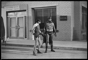 Batman et Robin sur le plateau de la série TV