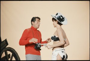 Dean Martin en Matt Helm sur le plateau de 