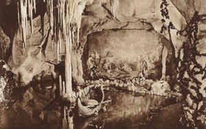 La Grotte Bleue, près du château de Linderhof du roi de Bavière