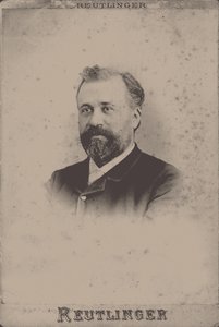 Portrait du compositeur Henri Maréchal - Paris . Photo studio Reutlinger