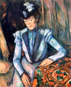 Femme assise en bleu