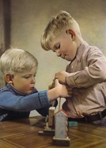Première photographie en couleur : Jeu