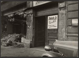 Mayence sur le Rhin, grand magasin détruit sur le marché - Paul Wolff