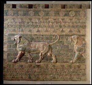 Frise de lions du Palais de Darius le Grand (548-486 av. J.-C.) de Suse, Iran, période achéménide, c.500 av. J.-C. (briques émaillées)