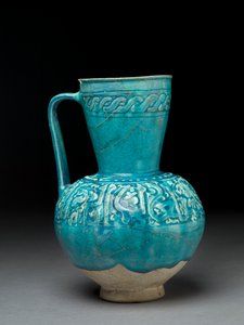 Cruche avec décoration moulée, Iran, 12ème siècle - Persian School