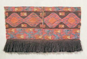 Chemise en tapisserie de laine entrelacée, Culture Nazca
