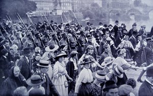 Troupes tchèques rentrant chez elles après la Première Guerre mondiale - Photographer Czech
