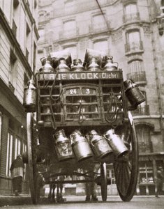 Chariot de lait à Clichy - Photographer French