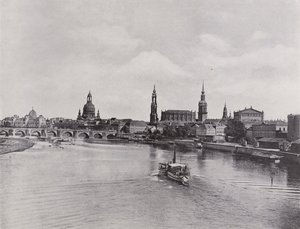 Vieille ville depuis le pont Marienbrücke - Photographer German