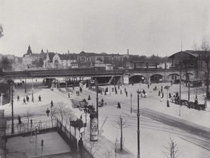 Charlottenburg, rue Hardenberg, gare du Jardin zoologique