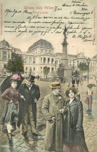 Couple sur la Ringstrasse, Vienne - Photographer German