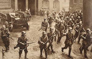 Combats sur le front intérieur - Photographer German