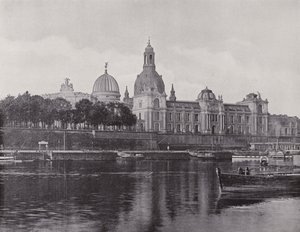 Académie des beaux-arts vue de Neustadt